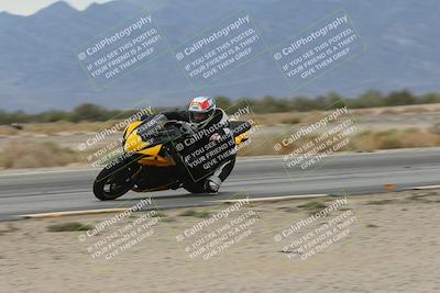 media/Sep-21-2025-Race Pace (Sun) [[98bf33ef95]]/Non Verified/3-Turn 15 Inside (9am)/